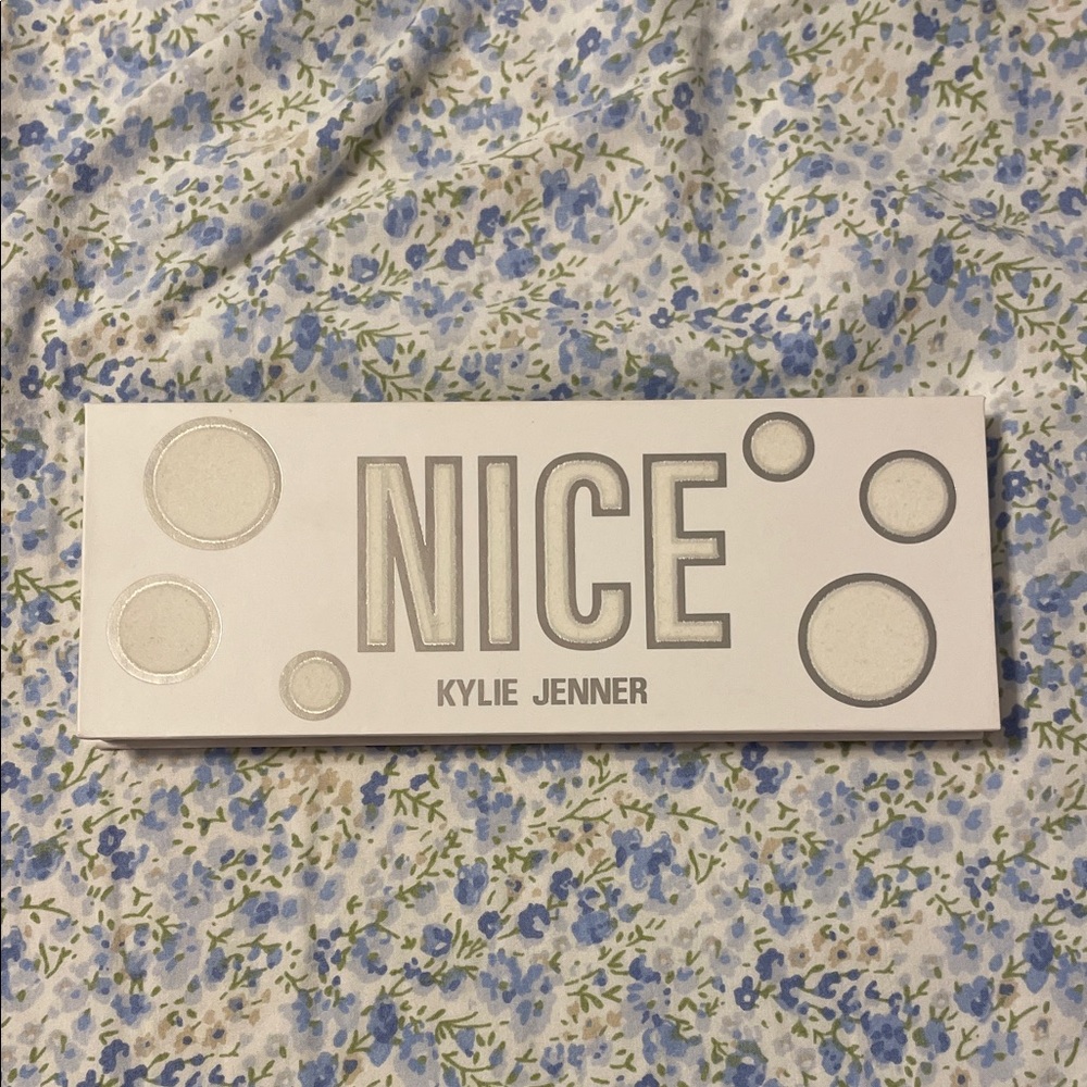 Kylie Cosmetics NICE Eyeshadow Palette
